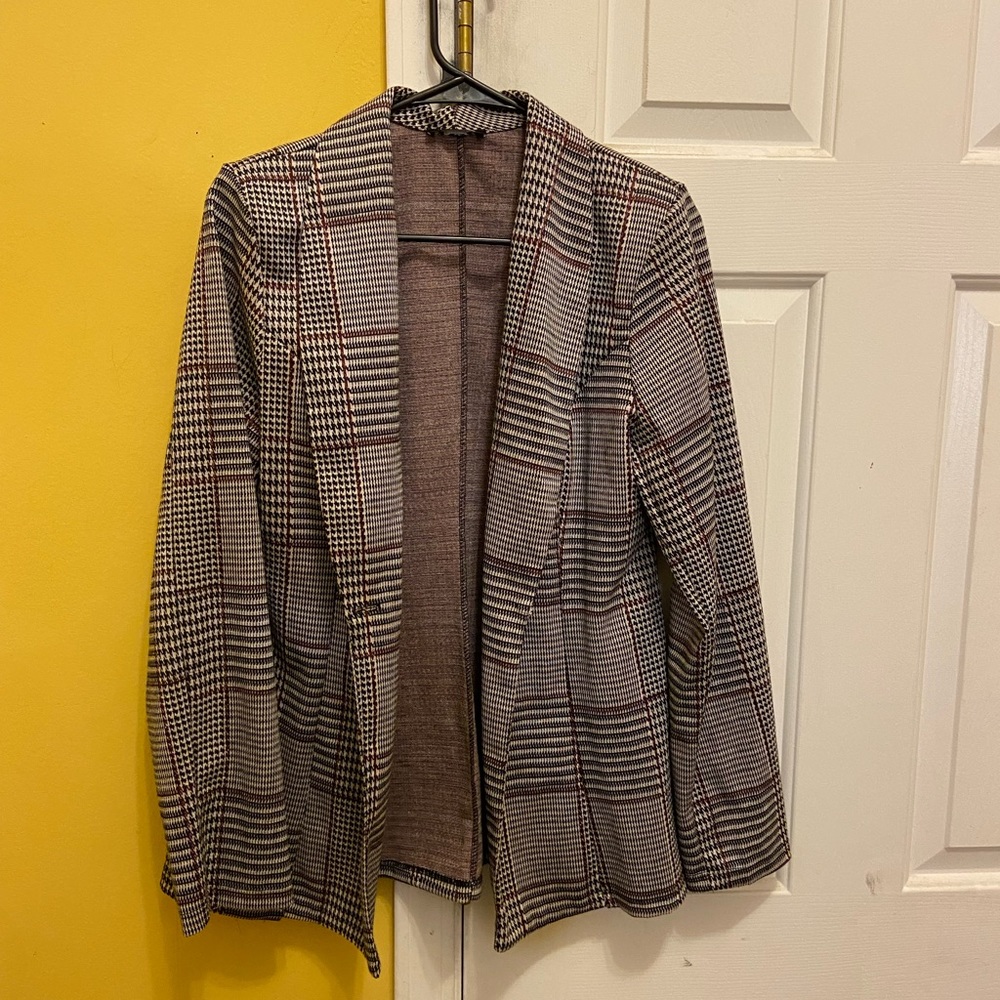 The Boss Babe Plaid Blazer by Fashion Nova Grey/Black/White/Red/Brownish